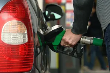 Benzin na českých dálnicích až s desetiprocentní přirážkou