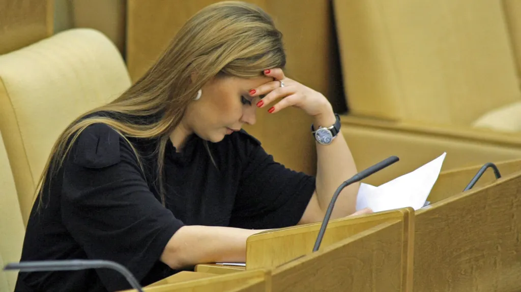 Alina Kabajevová v poslanecké lavici