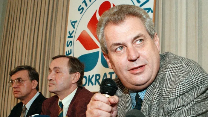Miloš Zeman na snímku z roku 1998