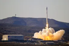 Ztracená raketa Falcon během několika týdnů narazí do Měsíce