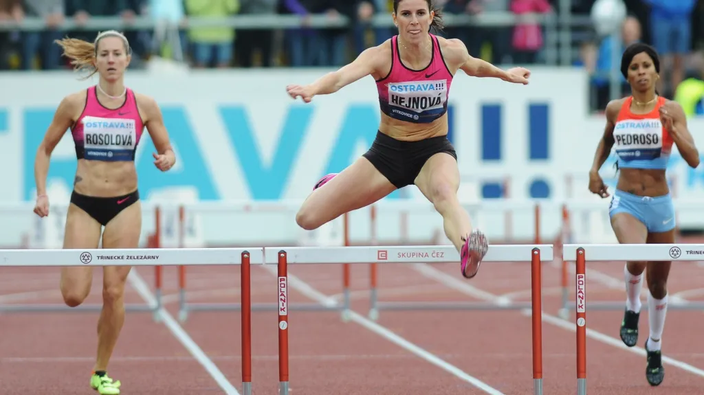 Největší česká hvězda Zuzana Hejnová ovládla rekordně 400 m překážek