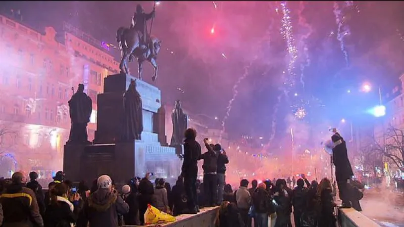 Přípravy na silvestrovské oslavy vrcholí