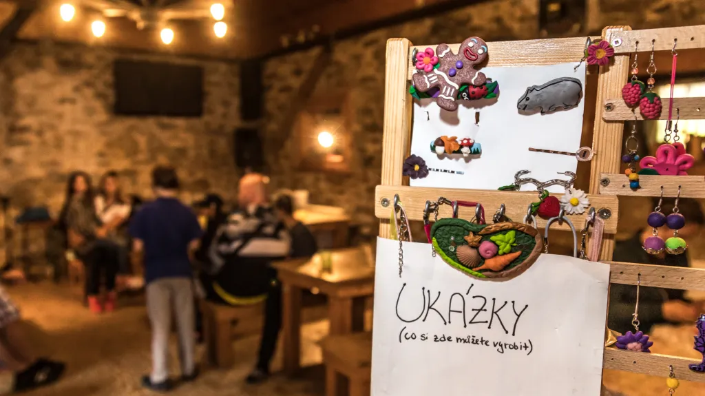 Výtvarný workshop v Andělském kempu