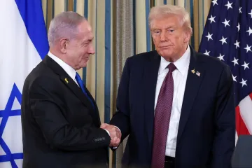 Trump a Netanjahu se v telefonátu přeli o postupu ve válce s Íránem, píše CNN