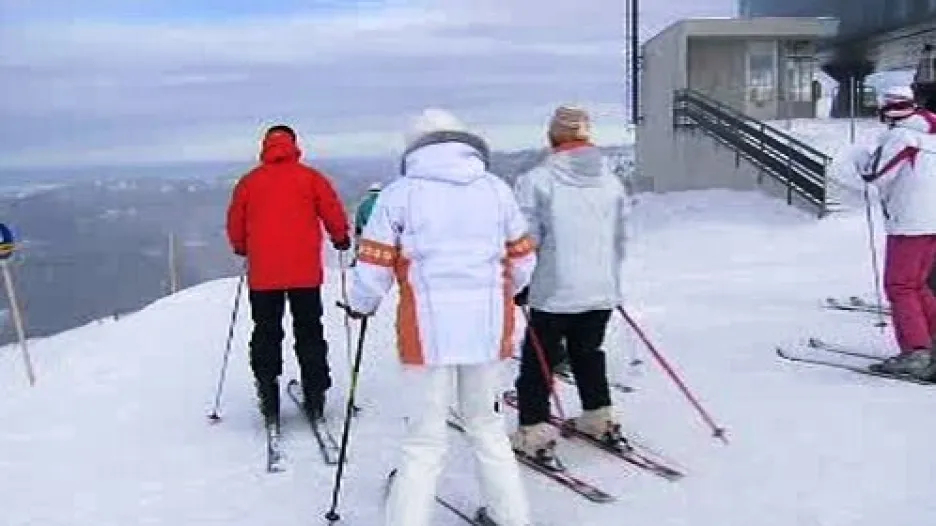 Lyžaři