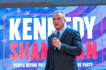 Kandidatura Kennedyho budí emoce. Od konspirátora dává ruce pryč i jeho rodina