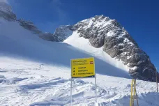 V Rakousku při sesuvu laviny zahynulo pět Čechů