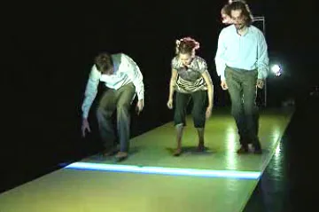 Uspěchaný člověk v tanečním podání