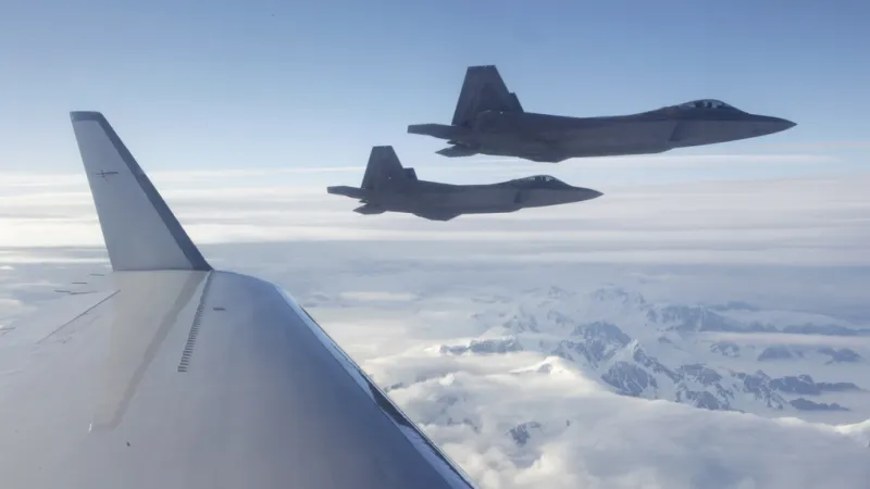 Letecké cvičení nad Ruskem