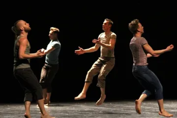 Minus 2 si zaslouží velké plus