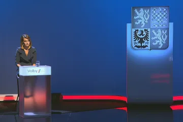 Vystačí si ekonomika Karlovarského kraje s lázněmi a potřebuje region vysokou školu? Debatovali lídři kandidátek