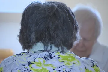 Čeští vědci pracují na arzenálu zbraní proti Alzheimerově nemoci. Pomoci může test i lék