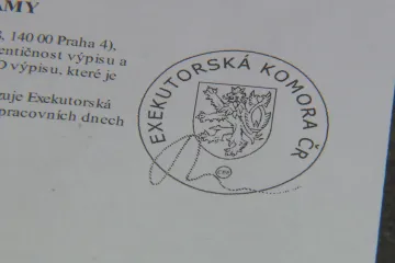 Milostivý bude i podzim. Dlužníci od září dostanou možnost splatit dluhy bez úroků