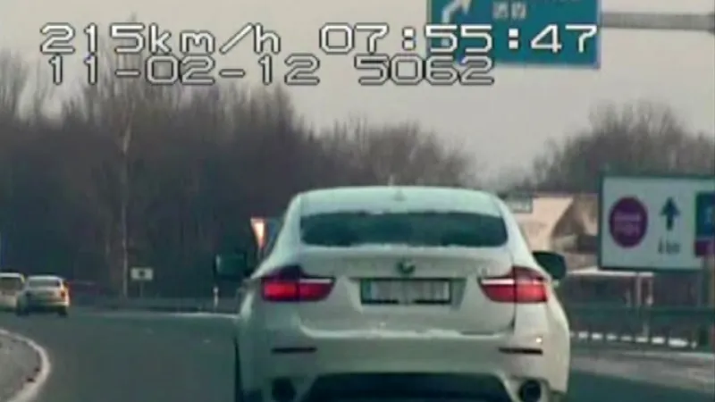 Záběry z policejní honičky (záběry Policie ČR