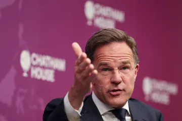 Je třeba posílit protivzdušnou obranu o 400 procent, řekl Rutte