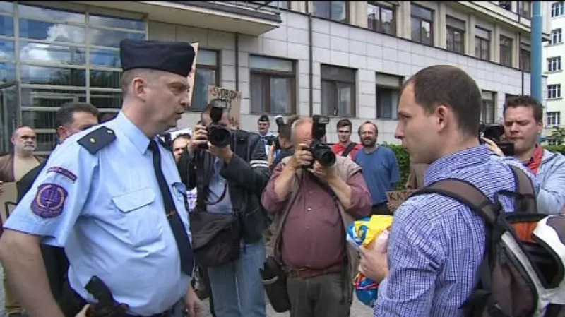 Proti Zemanovi se postavily další osobnosti