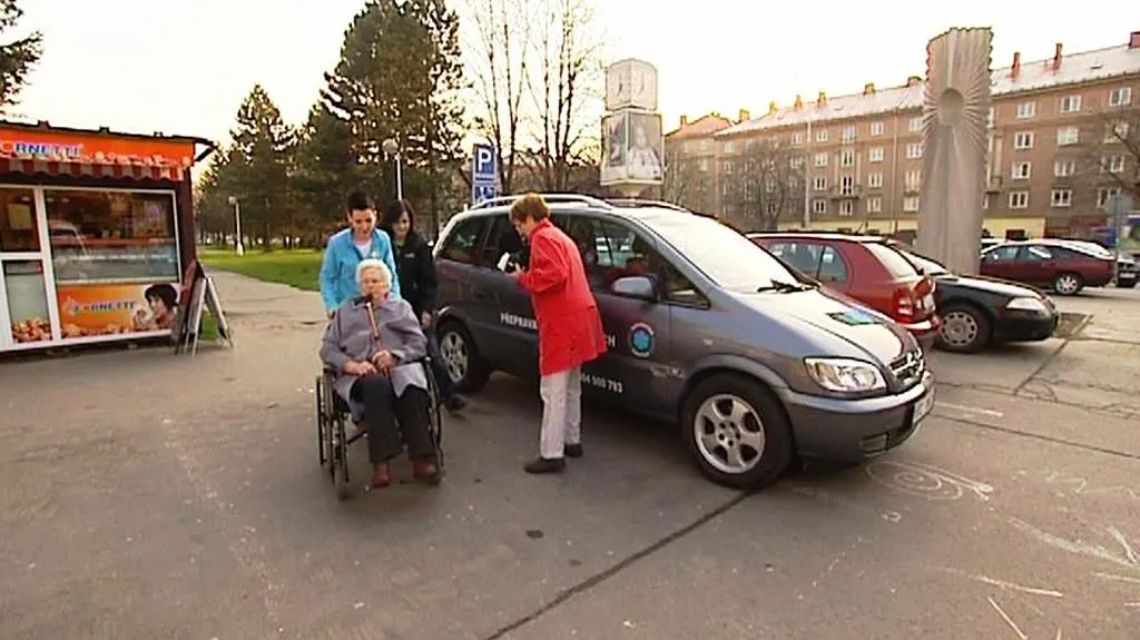 Asistenční sanitka