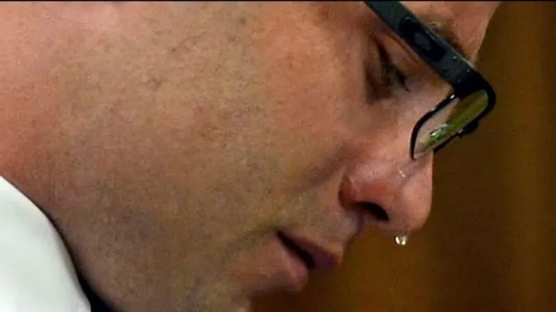 Obhajovací řeč Oscara Pistoriuse byla plná emocí