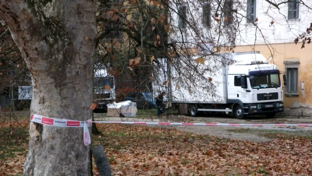 Stěhování posledních pláten Slovanské epopeje