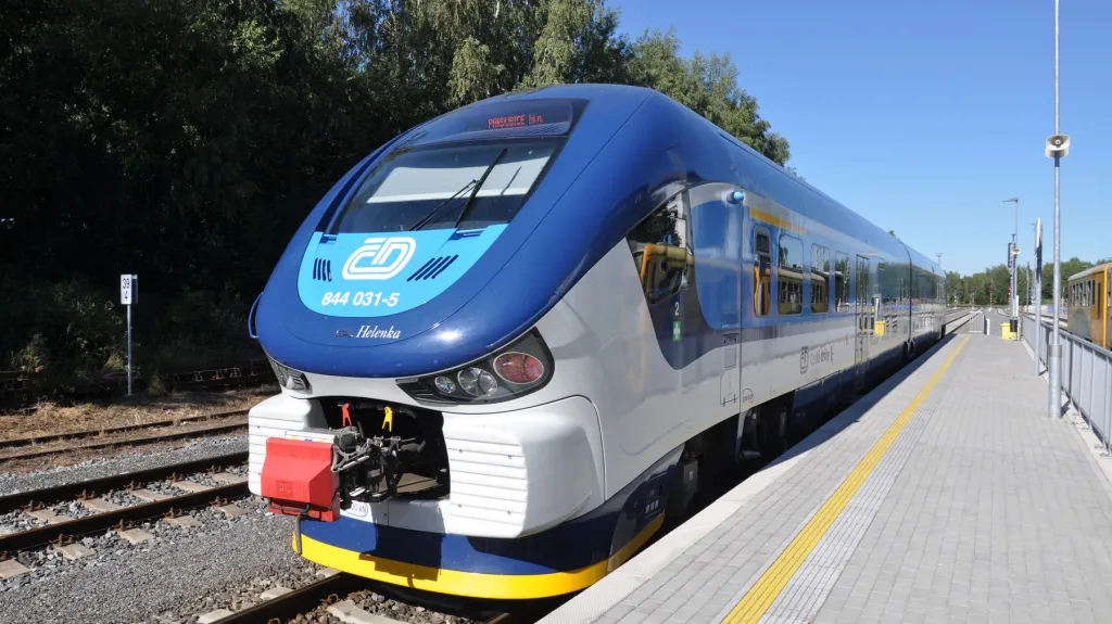 Motorová vlaková jednotka 844 RegioShark Českých drah