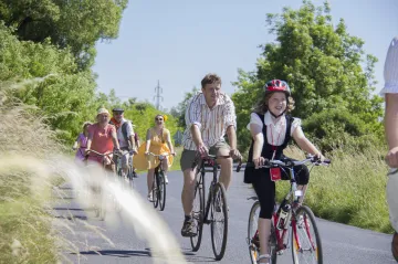 Recesistická sportovní akce u Bakova n. Jizerou