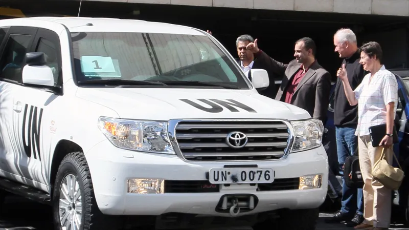 Inspektoři OSN vyrážejí pátrat po chemických zbraních