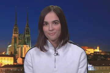 Bez učebnice se dá naučit i 17 jazyků, ukazuje hyperpolyglotka, která dělala „trapné chyby“ v korejštině
