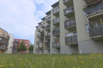 Vláda schválila pomoc s návratem Ukrajinců, jednání o podpoře bydlení odložila