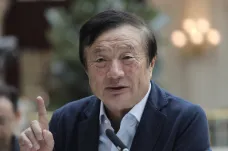  Šéf Huawei prolomil mlčení a odmítl obvinění firmy ze špionáže