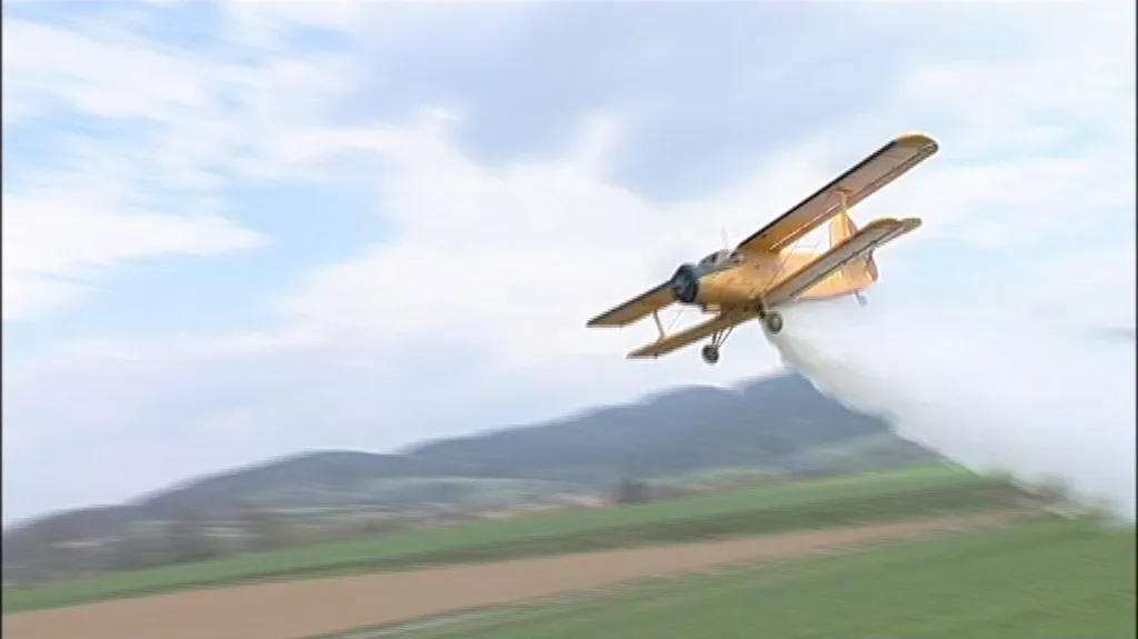 Cvičení leteckých hasičů