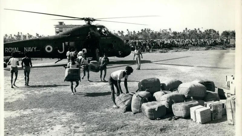 Vrtulníky s mezinárodní pomocí