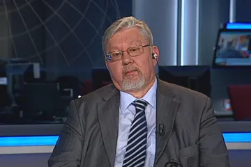 Gerloch: Přímo zvolenému prezidentovi může za porušení ústavy hrozit žaloba