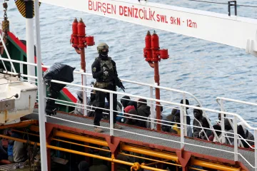 Uprchlíci unesli loď, která je zachránila. Zjistili, že se s nimi vrací do Libye