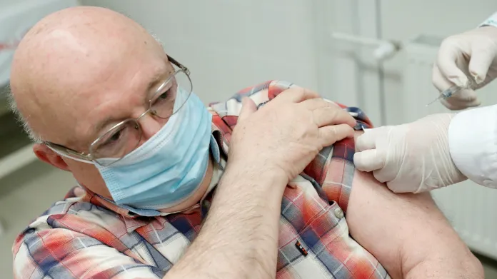 Očkování proti covidu-19 v Maďarsku