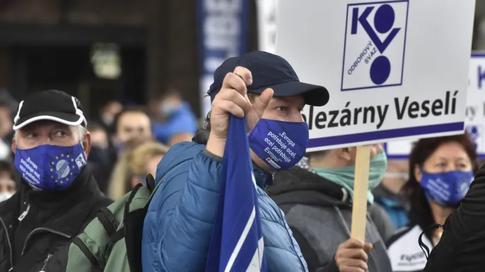 Demonstrace zaměstnanců českých hutních firem