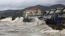 Hurikán Beryl zasáhl pobřeží Karibiku