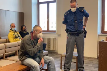Za vraždu těhotné ženy udělil soud trest 26 let za mřížemi