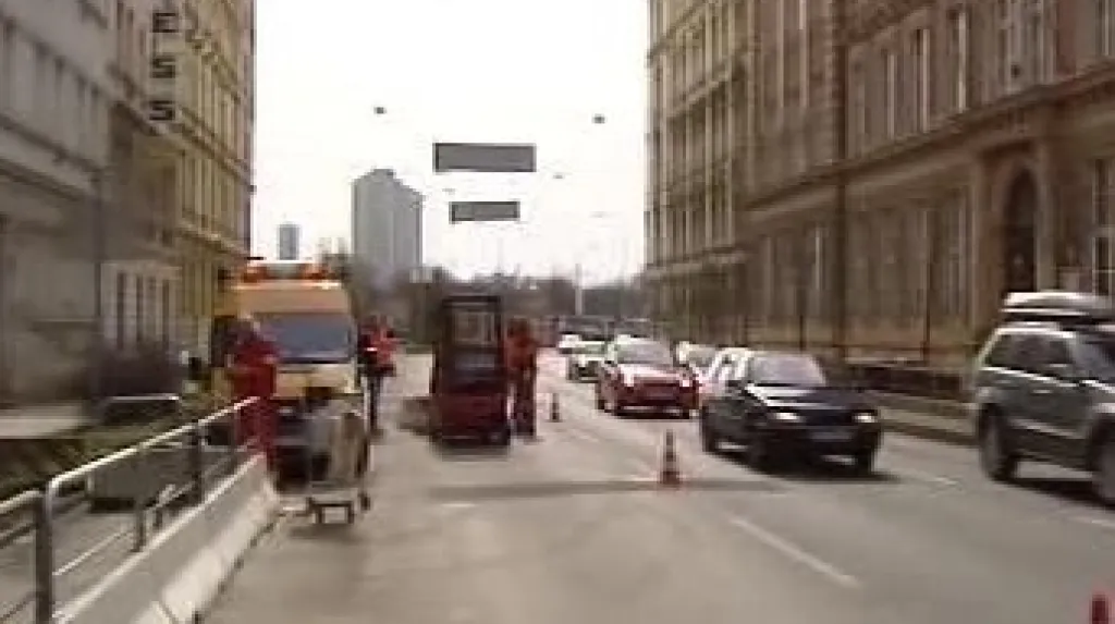 Zužování Legerovy ulice