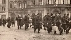 Ústup Němců ze Staroměstského náměstí 8. května 1945