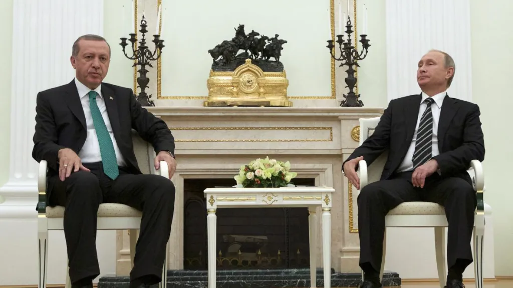 Turecký a ruský prezident na společném jednání