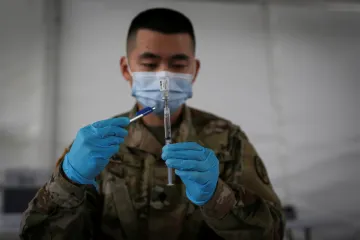 Američtí vojáci se už nemusí očkovat proti chřipce. Vojenští lékaři vidí rizika