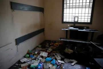 Rusové v Chersonu unášeli, mučili a zabíjeli místní, Ukrajinci odhalují stopy