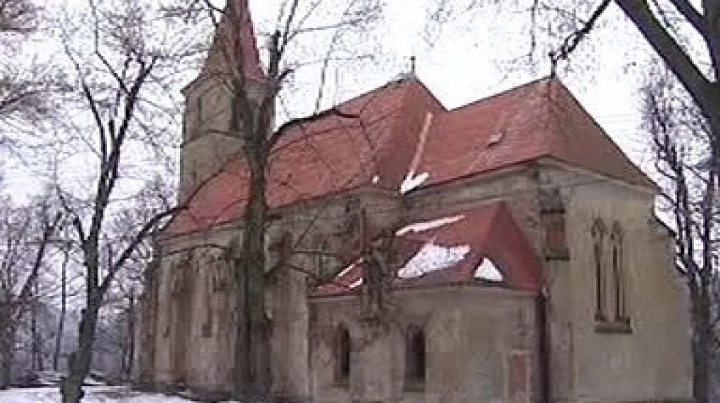 Kostel ve Velichově