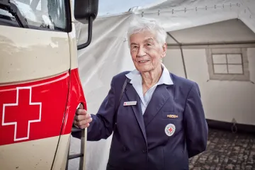 „Nikdo mi nevěří, že na ambasádě bylo čtyři tisíce lidí“