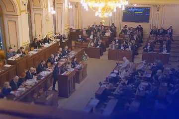 Poslanci řeší i Macinkovy zprávy Pavlovi