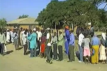 Zimbabwe omezuje činnost humanitárních organizací