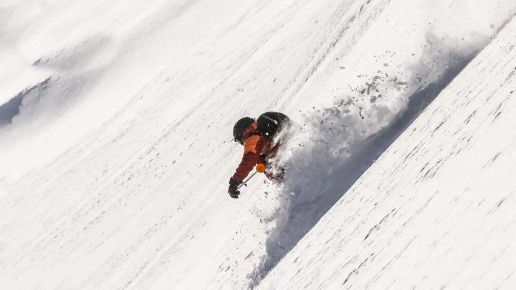 Heliskiing – ilustrační foto