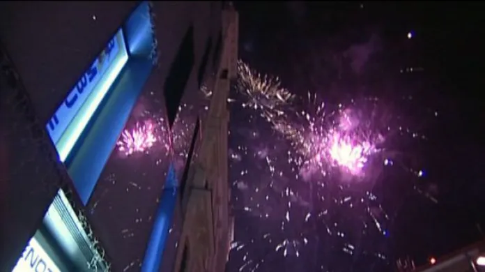 NO COMMENT: Lidé v centru Brna vítali nový rok