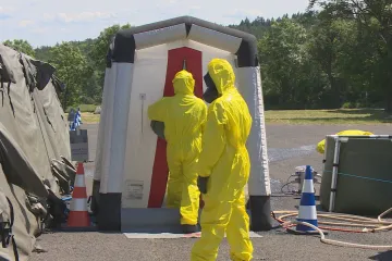 Zóna ČT24: Chemické jednotky států NATO cvičí v Česku