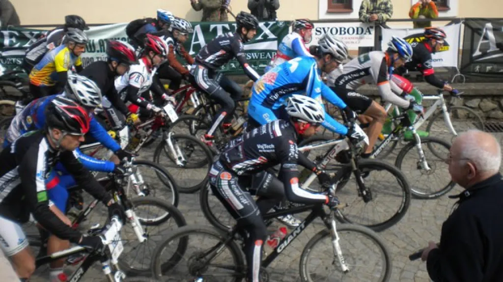 Závod Primavera Bike